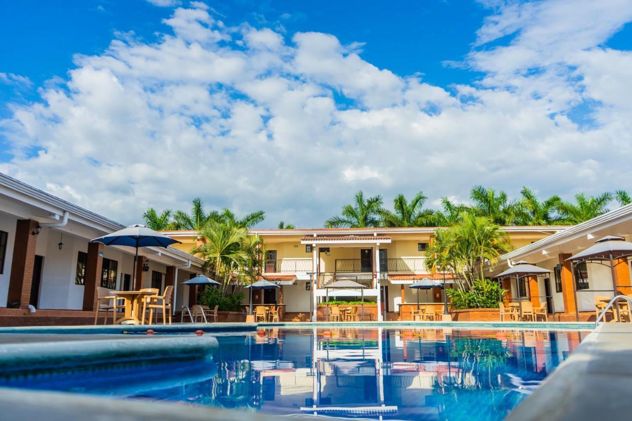 Farallones Hotel Chinandega Dış mekan fotoğraf