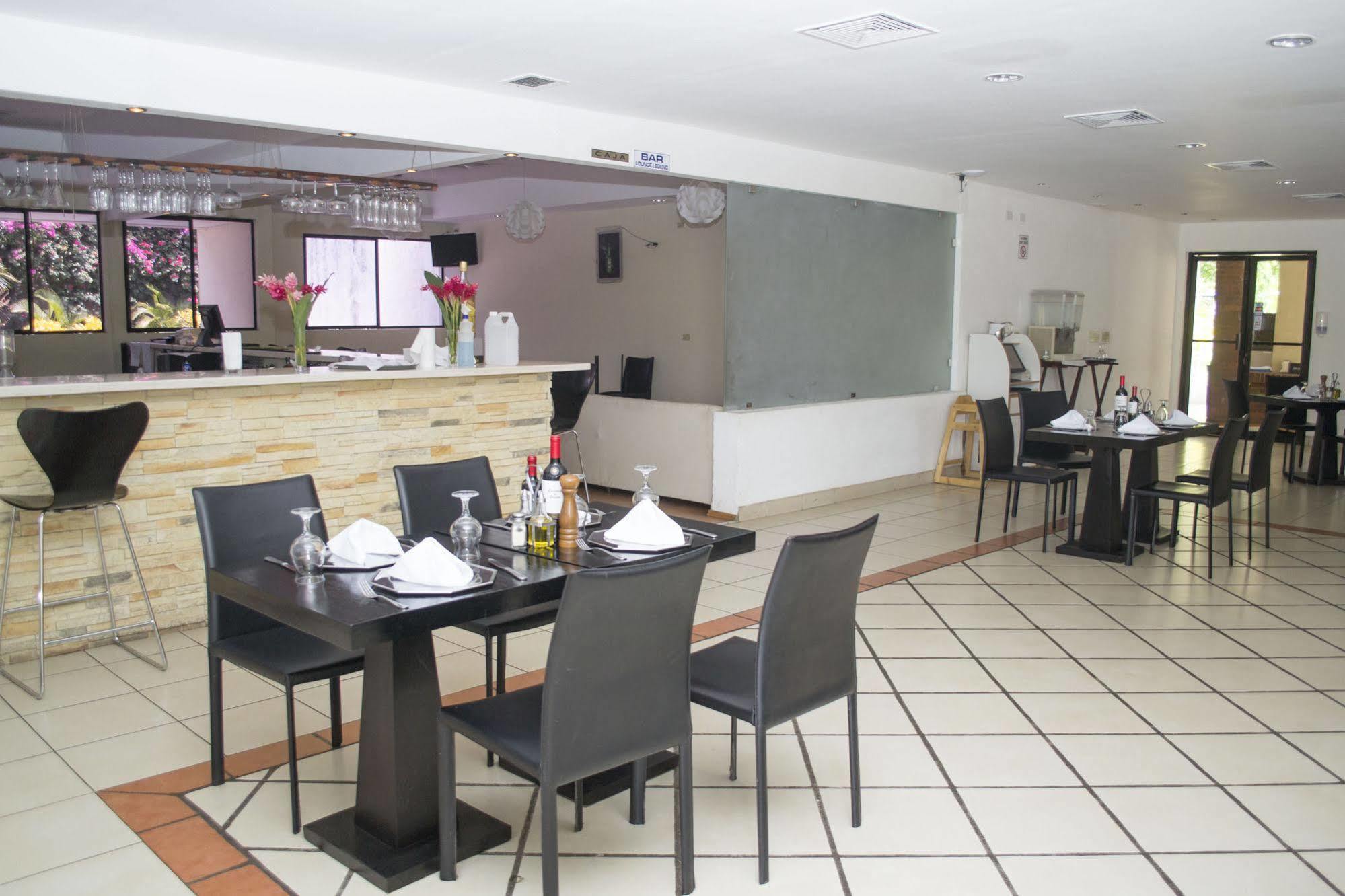 Farallones Hotel Chinandega Dış mekan fotoğraf