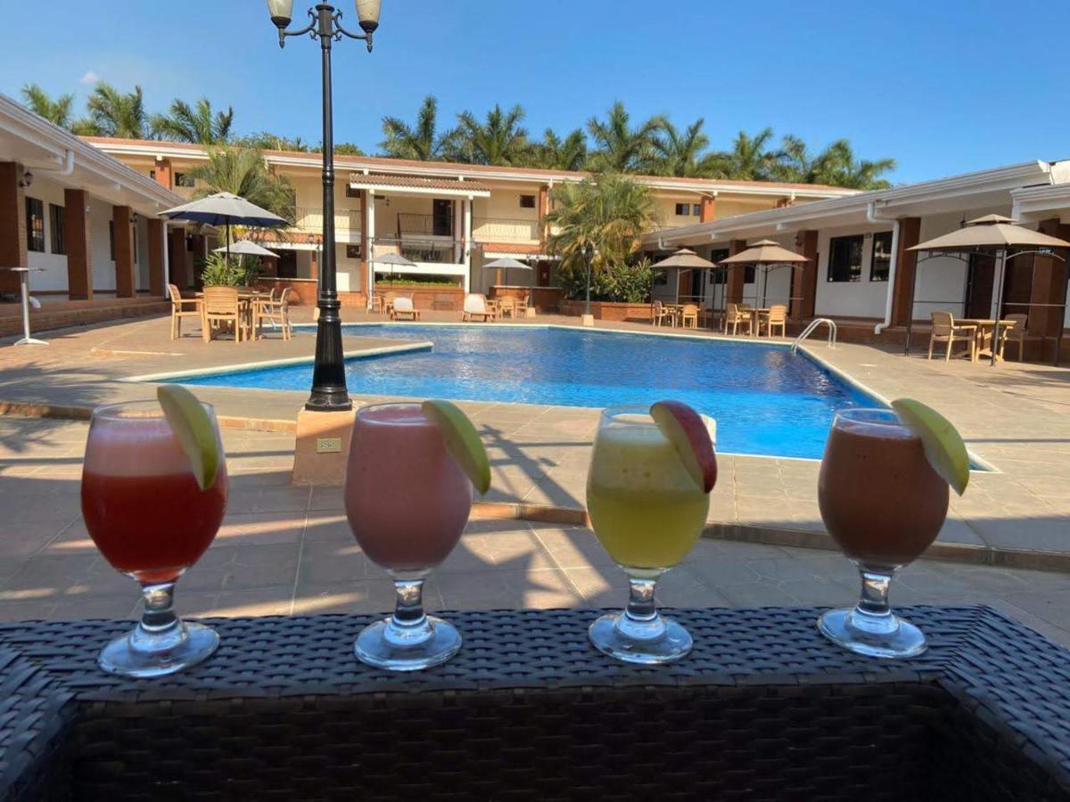 Farallones Hotel Chinandega Dış mekan fotoğraf